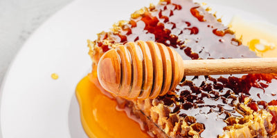 Bee Propolis Benefits for Skin - What’s All The Buzz About?