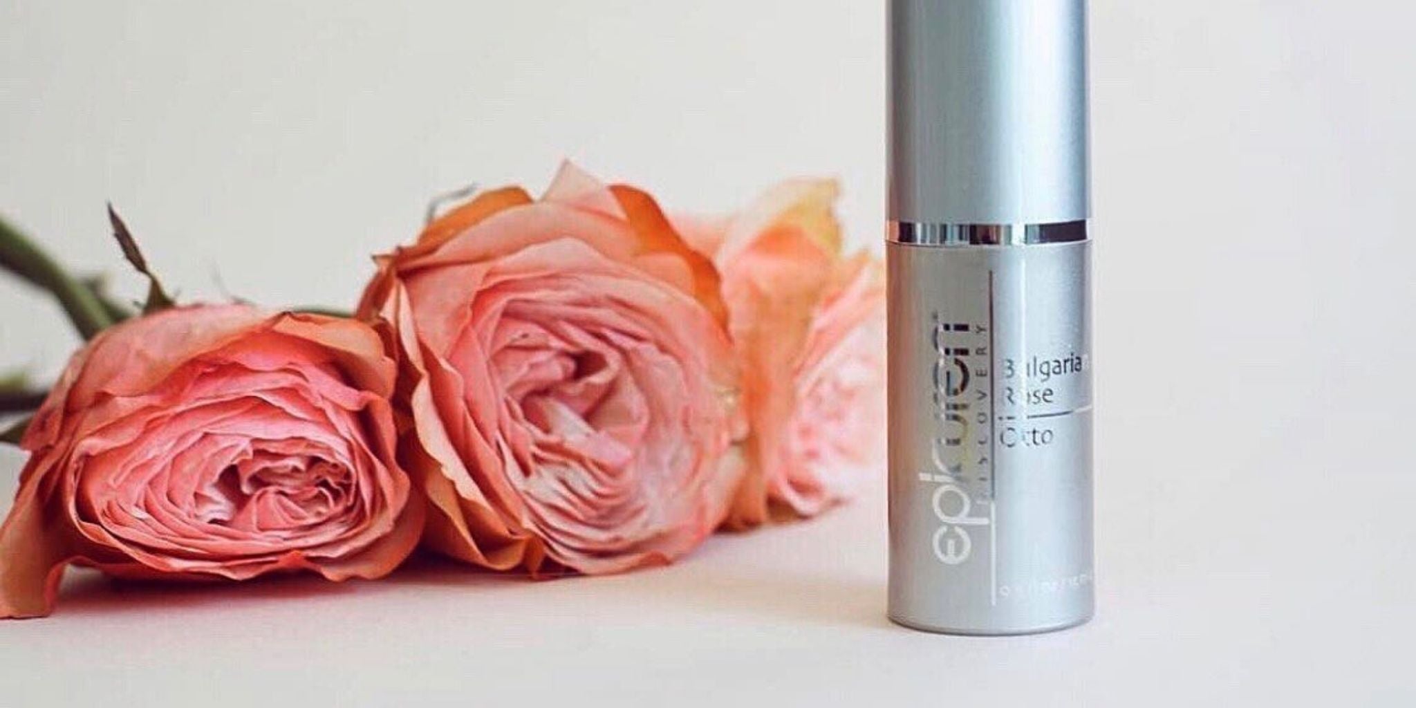 4 Reasons To Love Bulgarian Rose Otto Oil