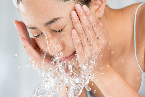 Do Pores Open With Warm Water?
