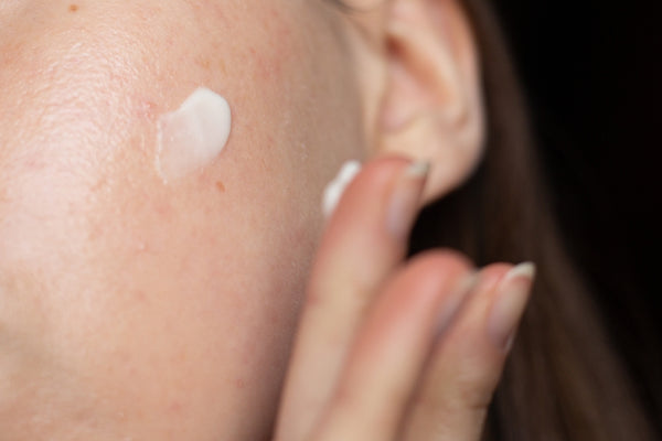 acne-scar-application