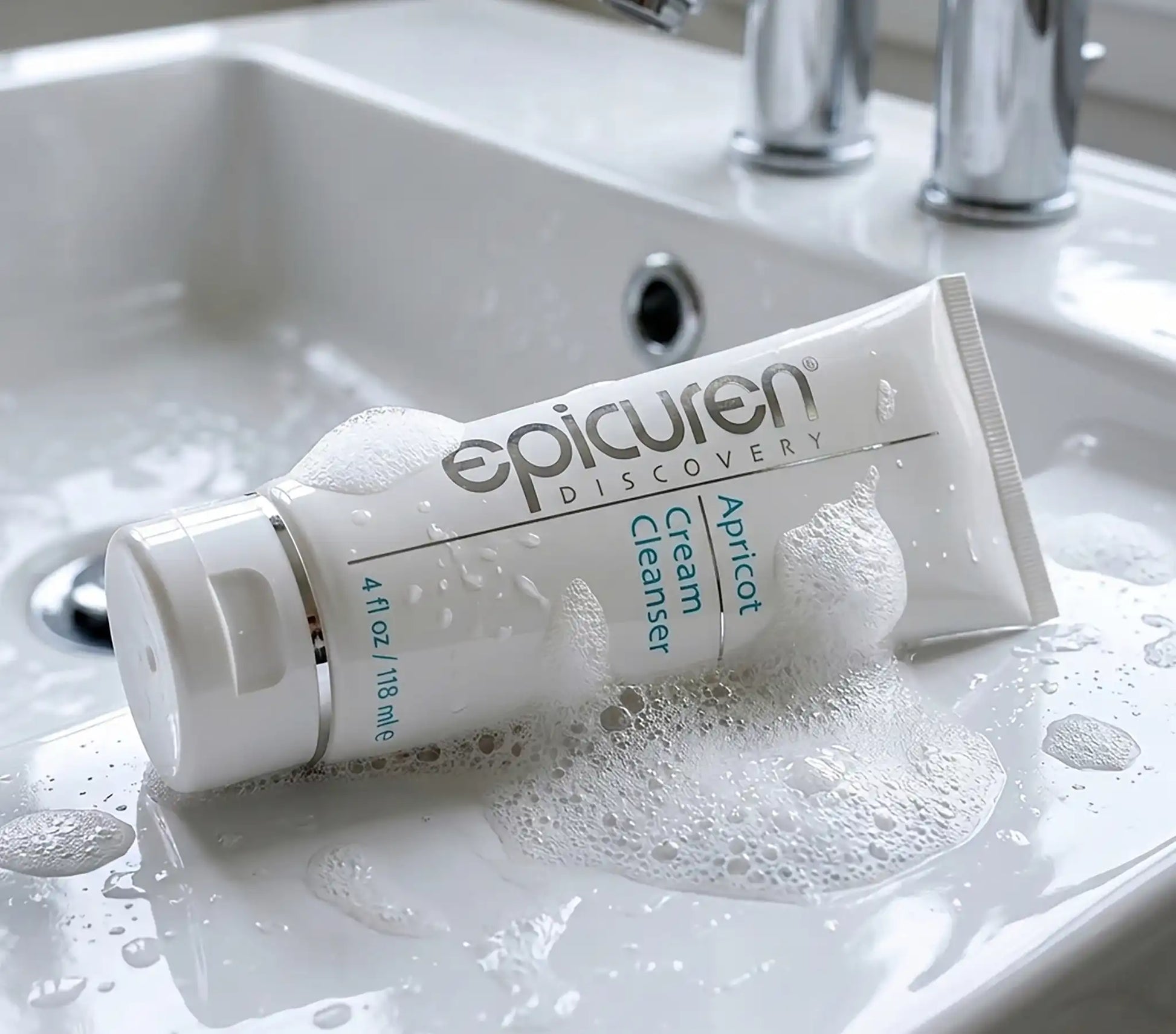 Apricot Cream Cleanser | Best Apricot Face Wash